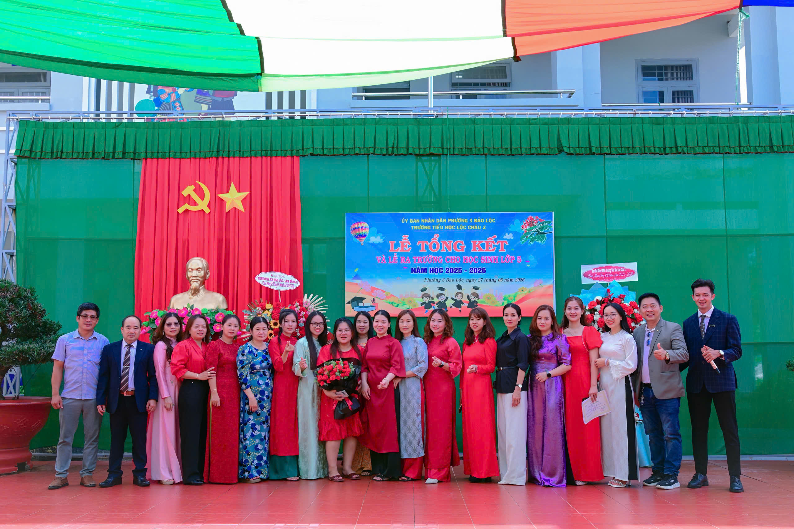 LỄ TỔNG KẾT VÀ LỄ RA TRƯỜNG CHO HỌC SINH LỚP 5 NĂM HỌC 2025-2026