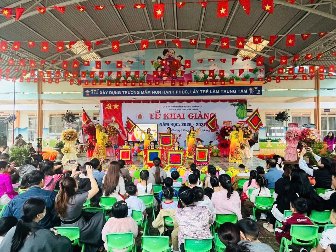Hình ảnh lễ khai giảng của trường 
